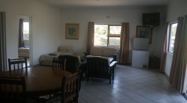 Hole in the Wall Accommodation Unit 18