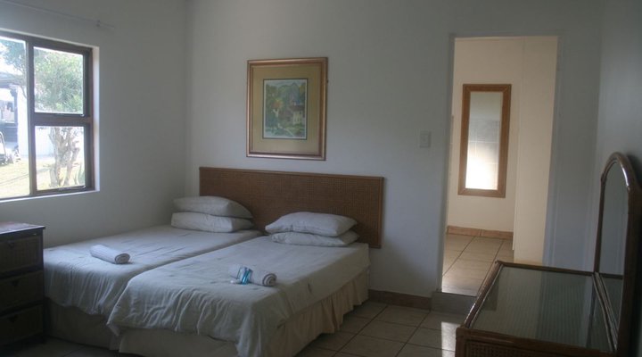 Hole in the Wall Accommodation Unit 18