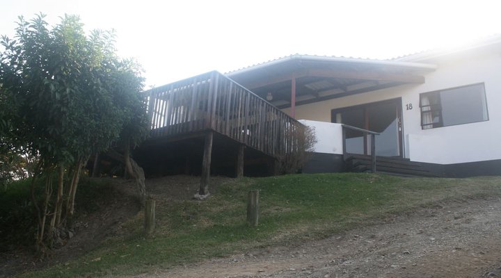 Hole in the Wall Accommodation Unit 18