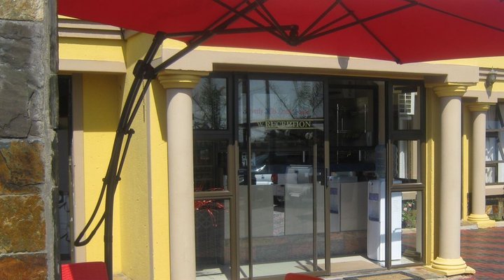 Beverly Hills Guest House