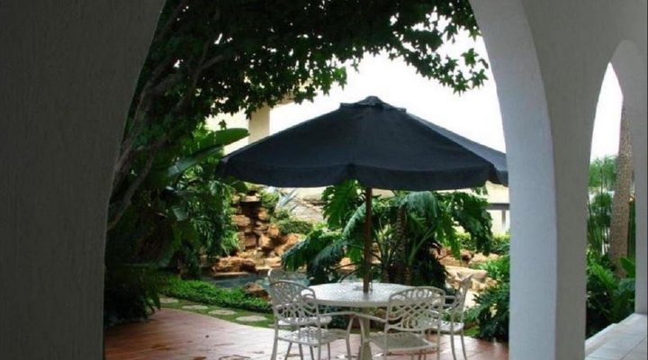 Kloofview Guest House 