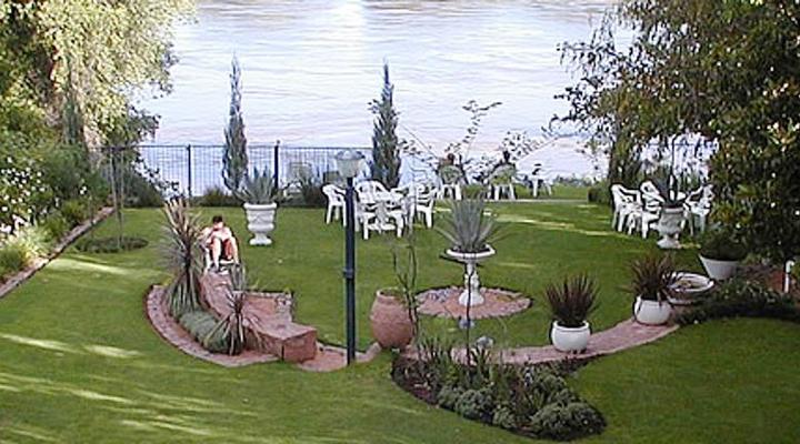 Le Bonheur Guest Manor 