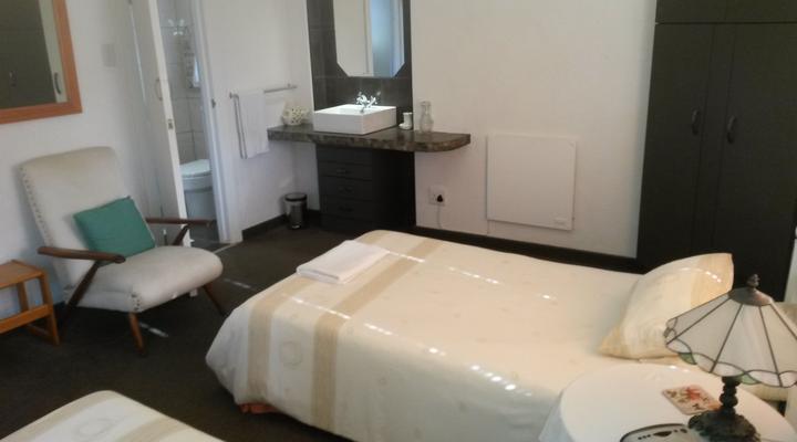 JOY'S Self Catering and B&B