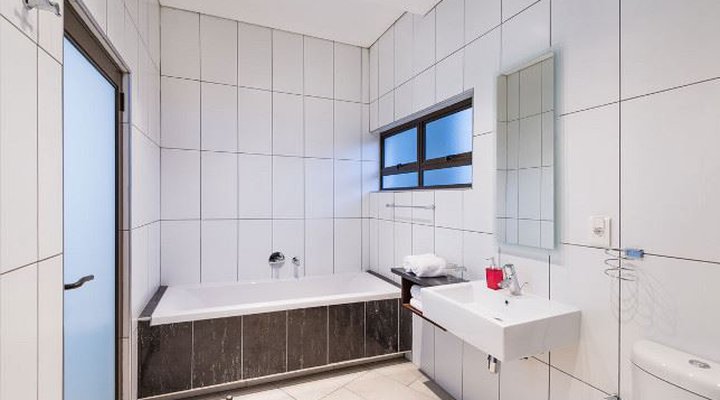 Montebello Guest House