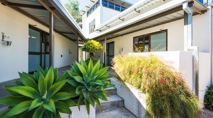 Montebello Guest House