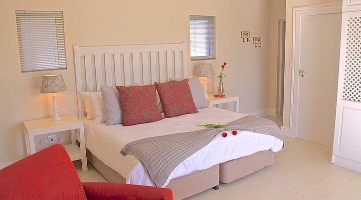 Sea Breeze Beach House 
