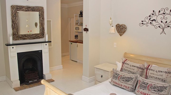 Sea Breeze Beach House 
