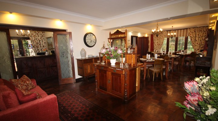 Dunning Country House
