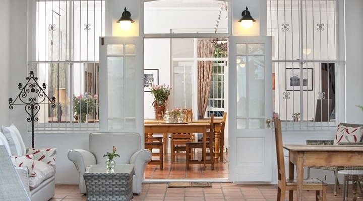 22 Die Laan Guest House