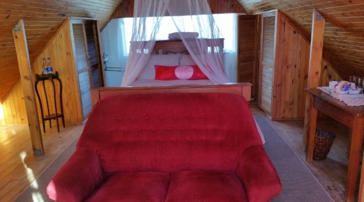 Nannies Garden Cottages, Restaurant and Tea Garden