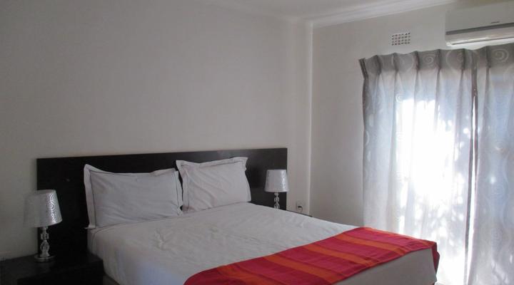 Tasha Lodge and Tours 