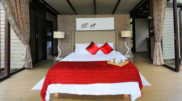 Indlulamithi Bush Lodge