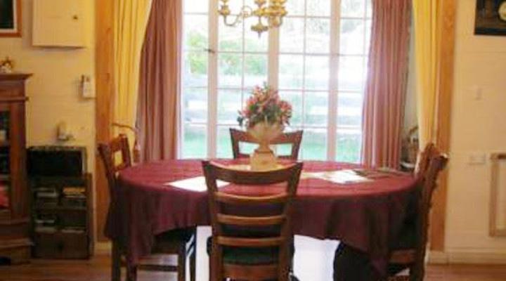 Hide-Away Cottage Retreat