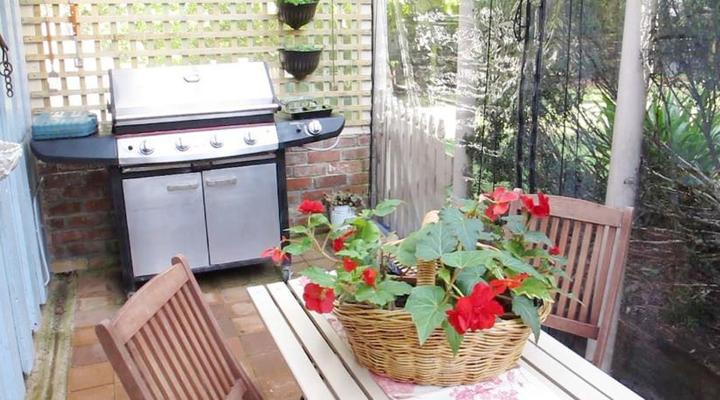 Hide-Away Cottage Retreat