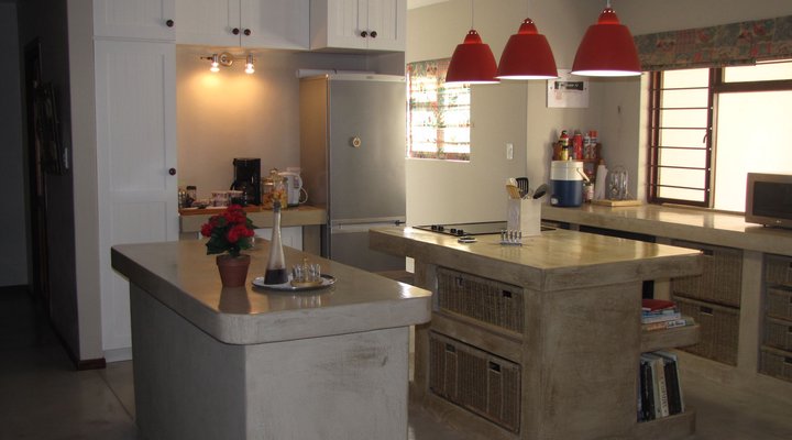 Hibiscus House Bed and Breakfast