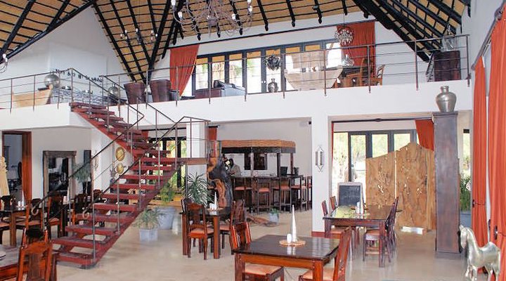 La Rochelle Luxury Lodge