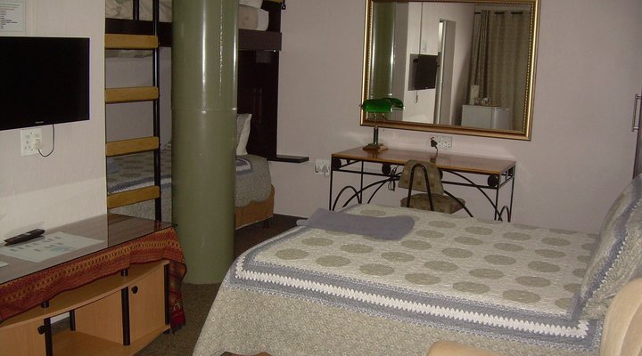 Matoppi Guest House