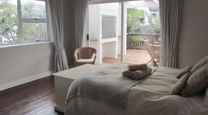 Seal Point Beautiful Beach House