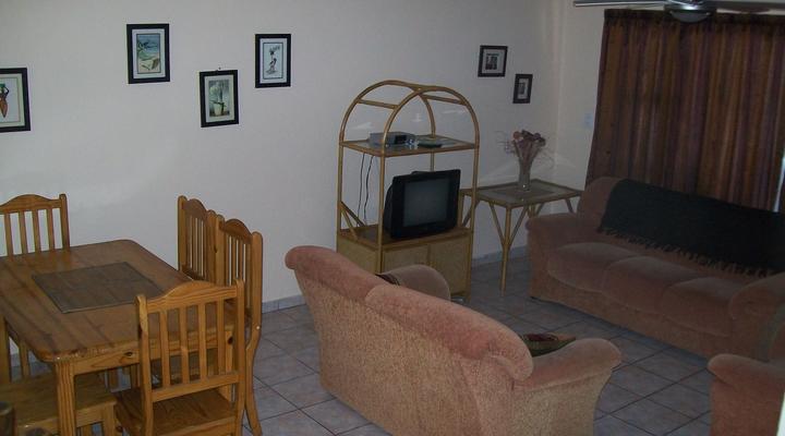 LAGUNA LA CRETE no 38, Uvongo