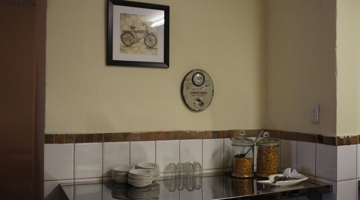 Hugenoot Guesthouse