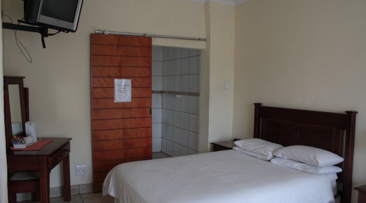 Hugenoot Guesthouse