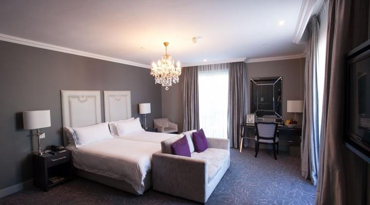 Queen Victoria Hotel