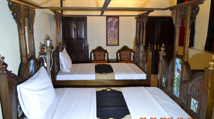 Tausi Palace Hotel