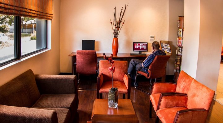 City Lodge Hotel Sandton, Katherine Street