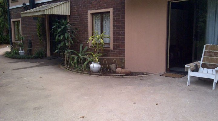 Madadeni Retreat B&B