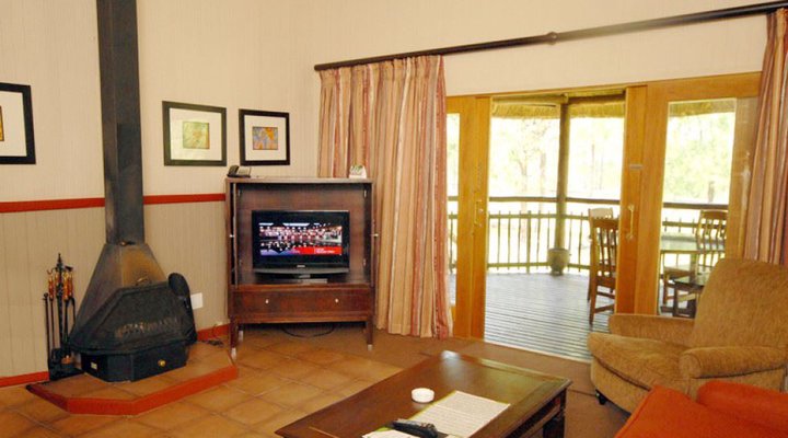 Emerald Bush Lodges
