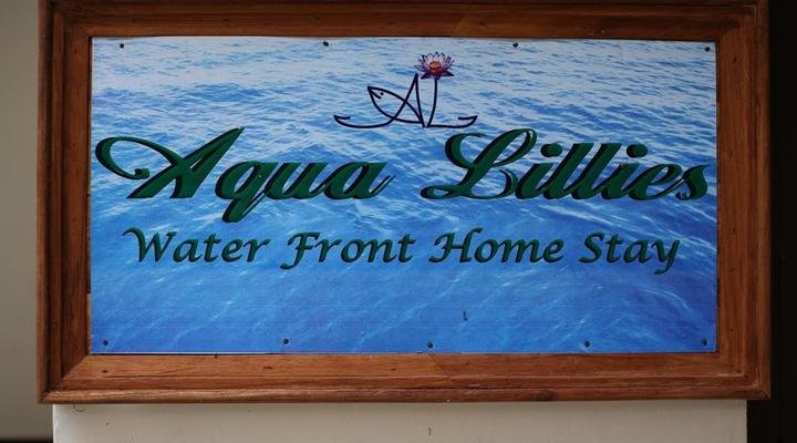 Aqua Lillies Waterfront Homestay
