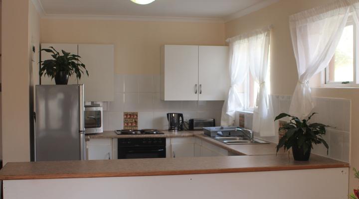 Tranquil Beach Apartment