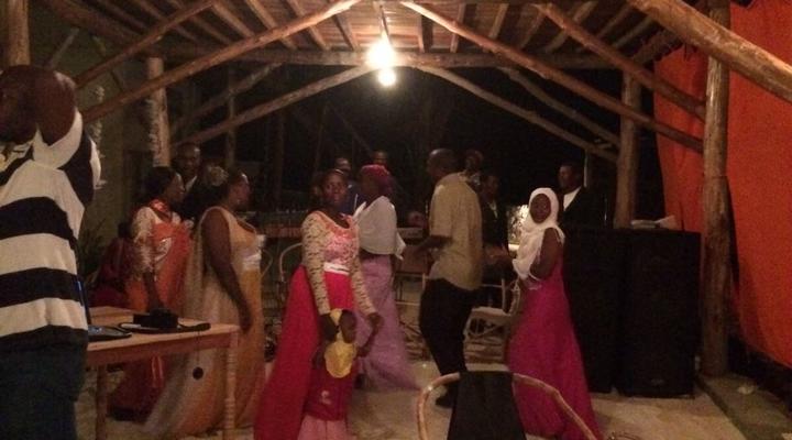 ZanZest Beach Bungalows