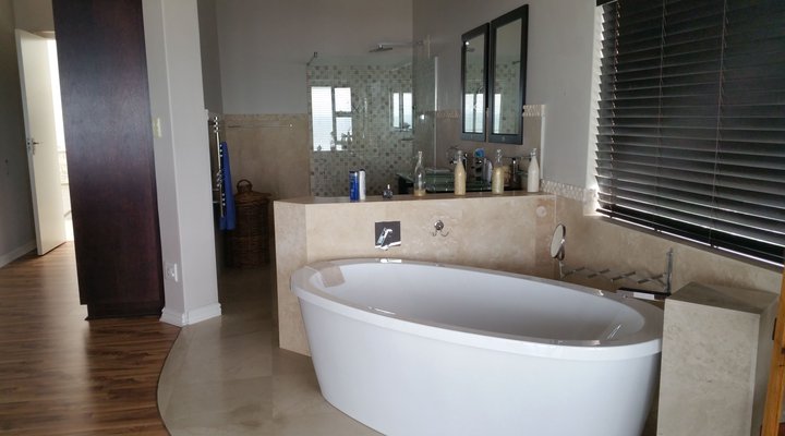 Pearly Gates Bed and Breakfast and Self-catering