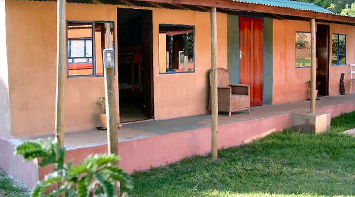 SunnysideUp Backpackers Centurion