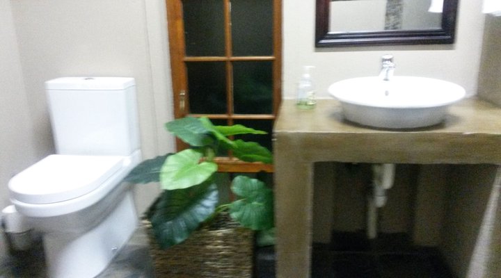 Mookodi Luxury Self-catering