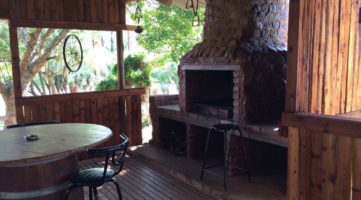 Lydenrust Guest Farm & Horse Trails