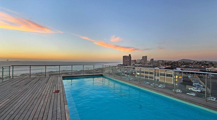 Horizon Bay 803