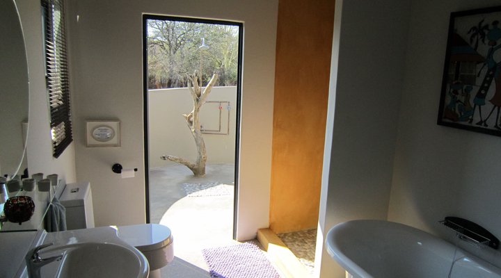 Nathi Guest House