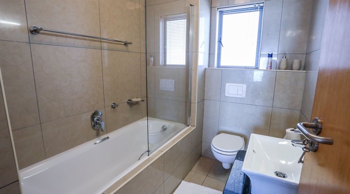 Hibernian Towers 1502