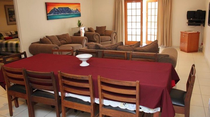 At The Falcon Self-catering Cottage