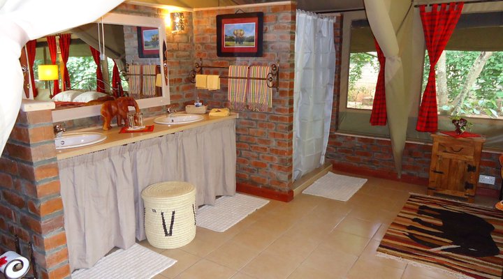 Anga Afrika Luxury Tented Camp