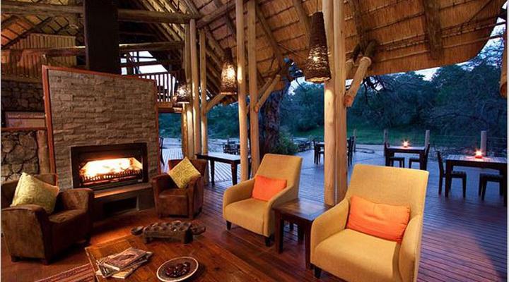 Rhino Post Safari Lodge - Rhino Walking Safaris