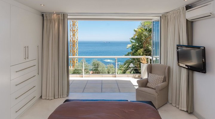 Bantry Bay Villa 