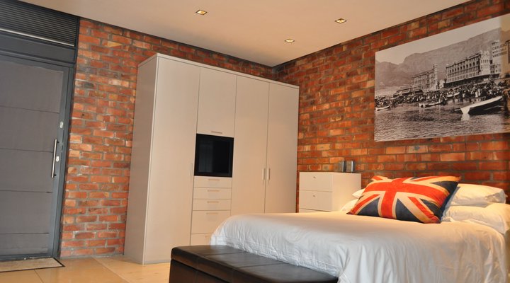 City Living Apartment 