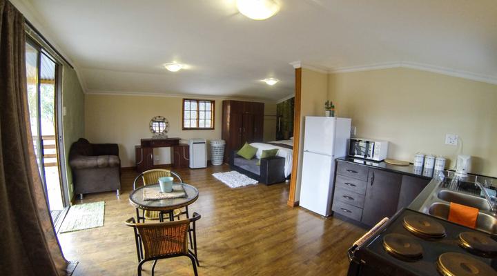 Equizette Accomodation and Equestrian Center 