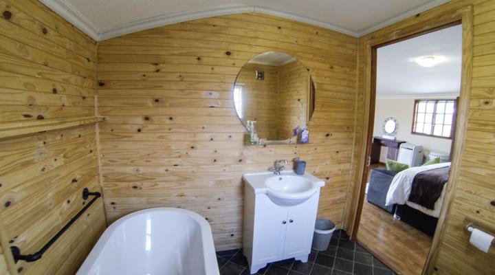 Equizette Accomodation and Equestrian Center 