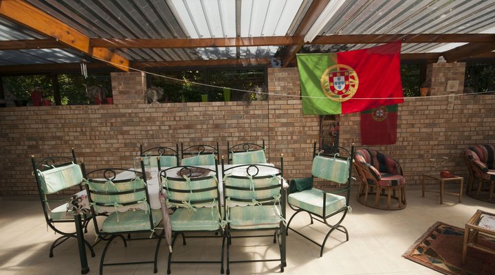 Lagoon Breeze Guest House