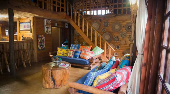 Bushveld River Thatch Retreat