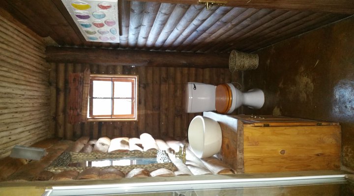 Bushveld River Thatch Retreat